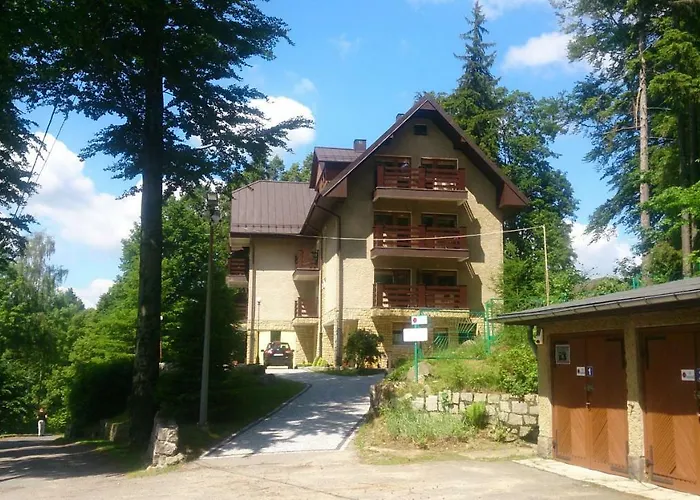 Przy Skalkach Bed & Breakfast 3*