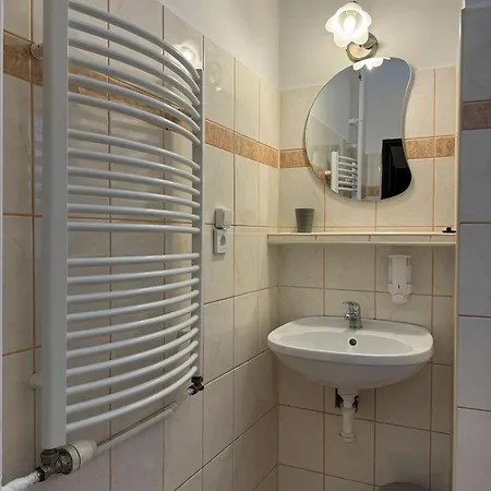 Bed & Breakfast Przy Skalkach 3*